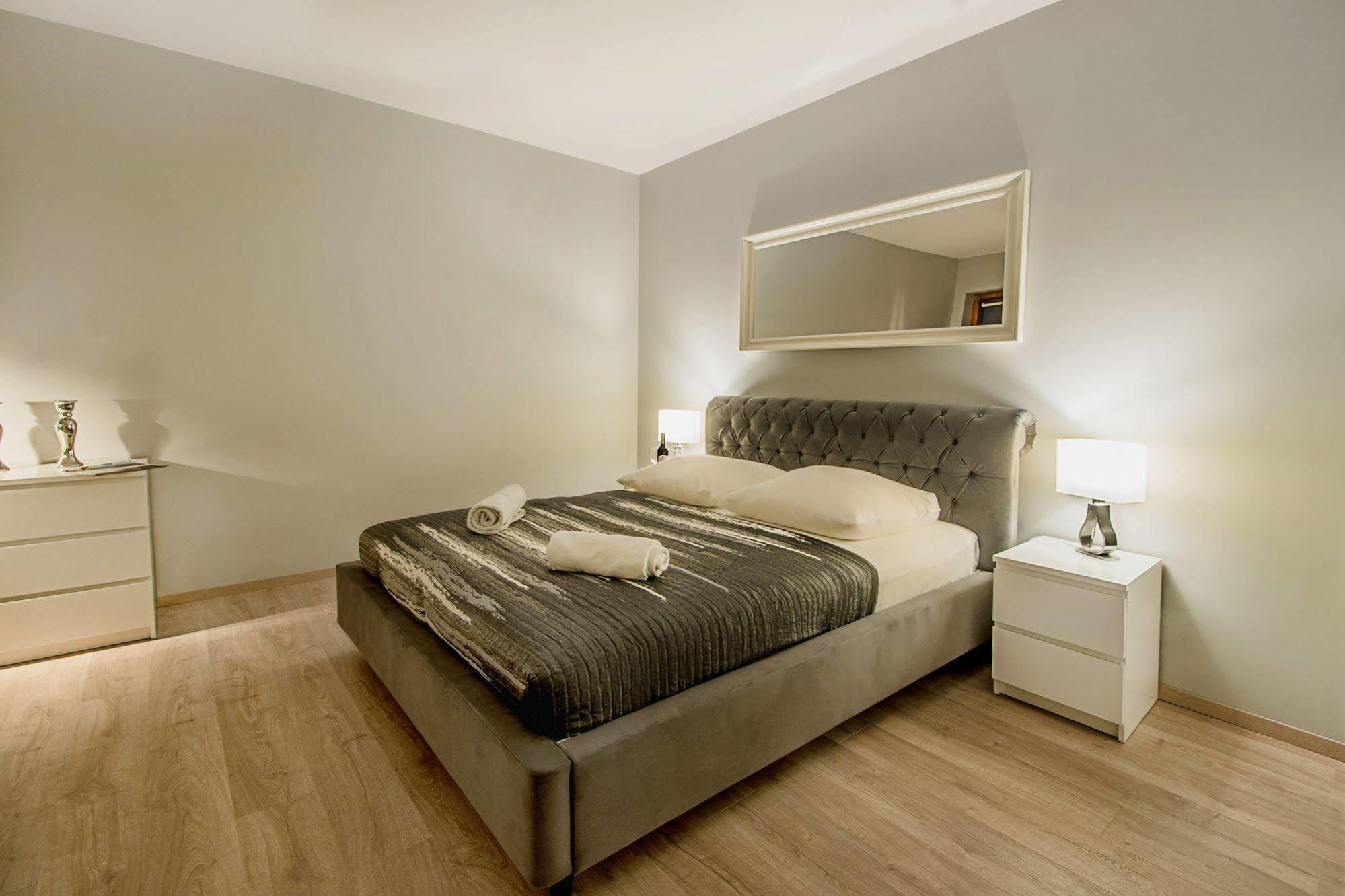 Angel City Center Krakow Aparthotel Exteriér fotografie